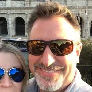 Meet your Posher, John